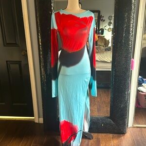 Never worn beautiful dress ❤️🩵🖤
